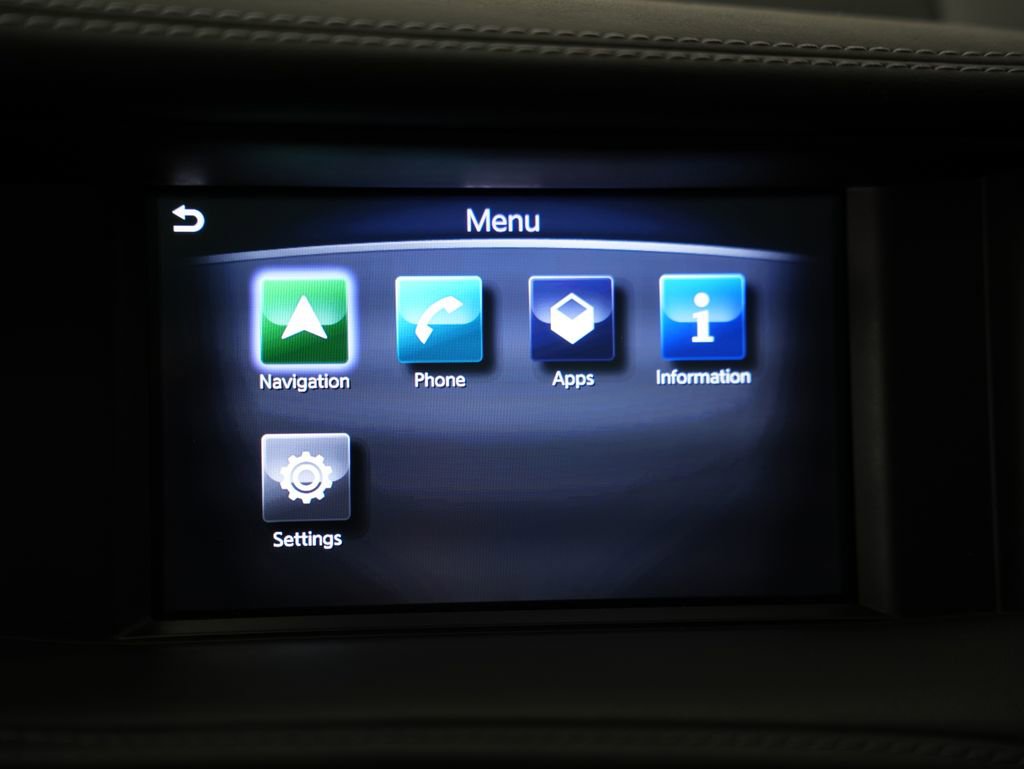 Used 2019 INFINITI QX30 w/ Navigation Package image 17