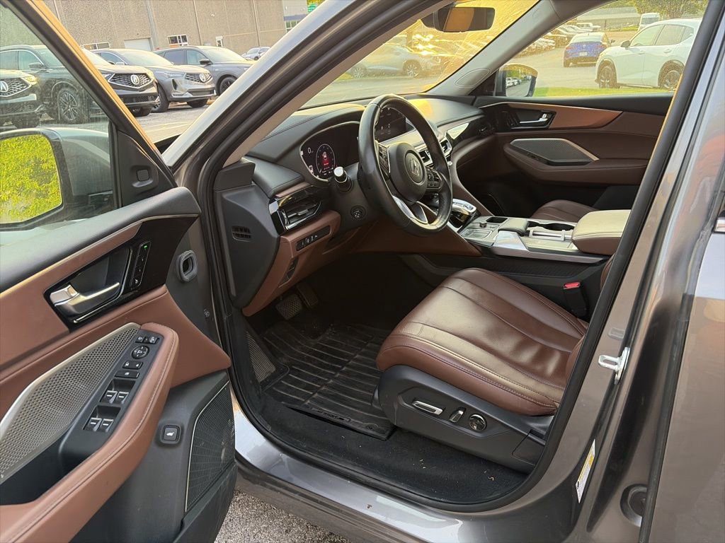 Used 2024 Acura MDX SH-AWD w/ Technology Package image 10