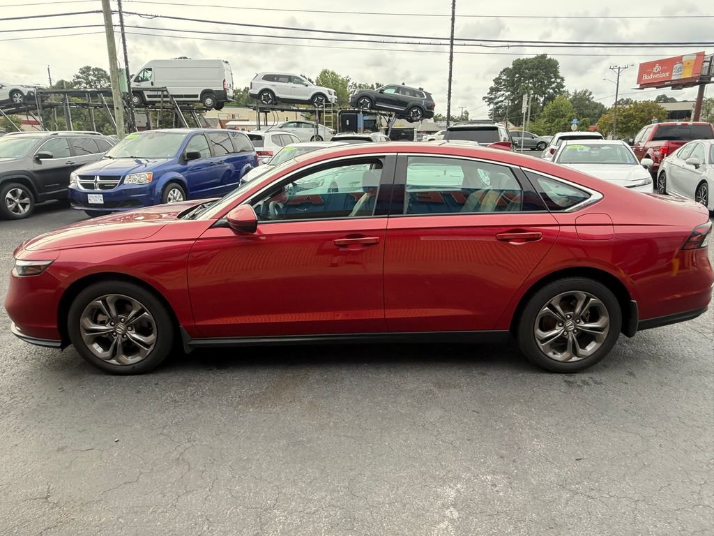 Used 2024 Honda Accord EX image 4