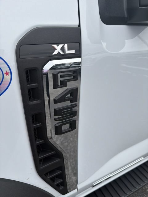 New 2026 Ford F450 XL w/ XL Chrome Package AWD/4WD image 10