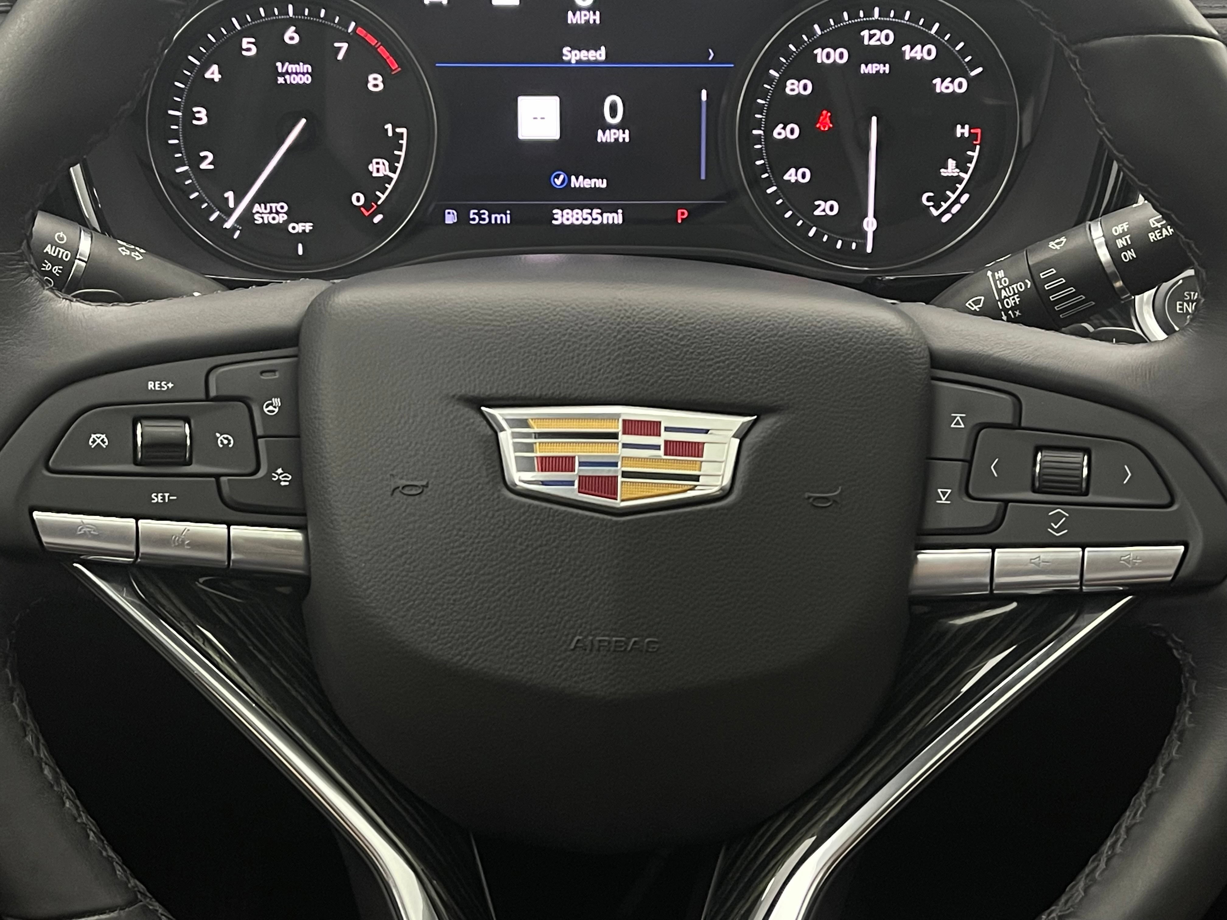 Used 2023 Cadillac XT6 Premium Luxury w/ Technology Package AWD/4WD image 23