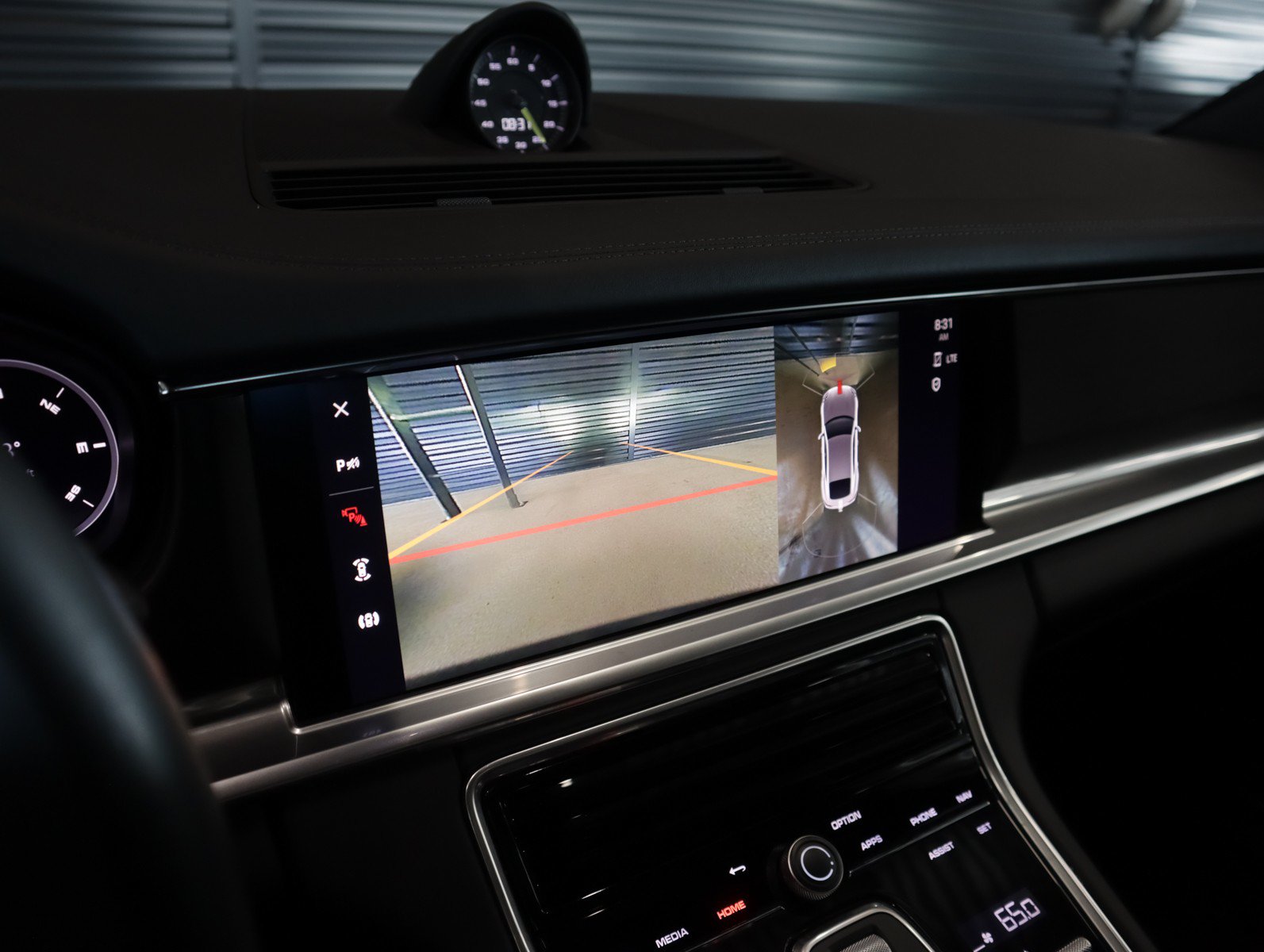 Certified 2023 Porsche Panamera 4S AWD/4WD image 18