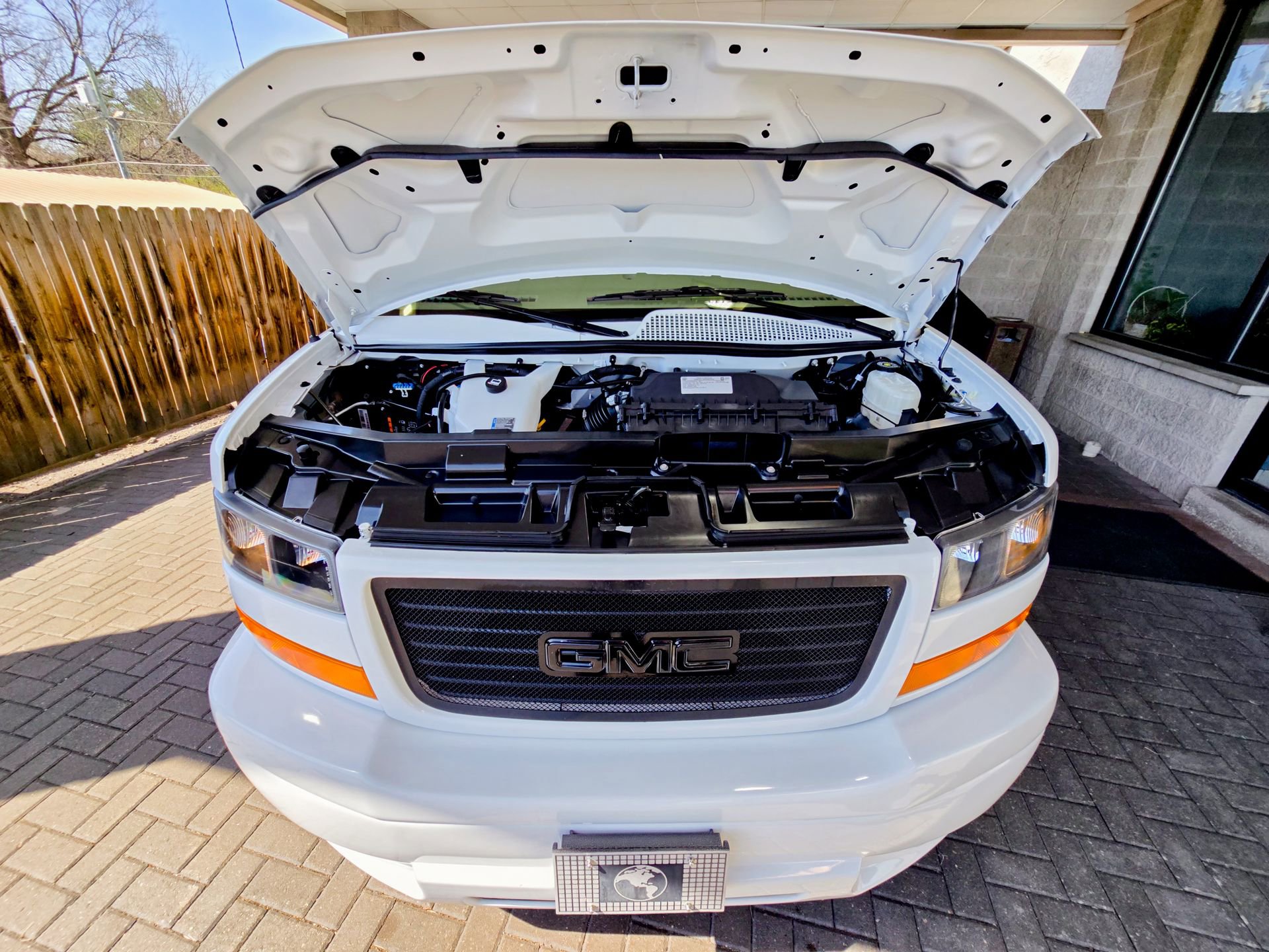 Used 2025 GMC Savana 2500 RWD image 55