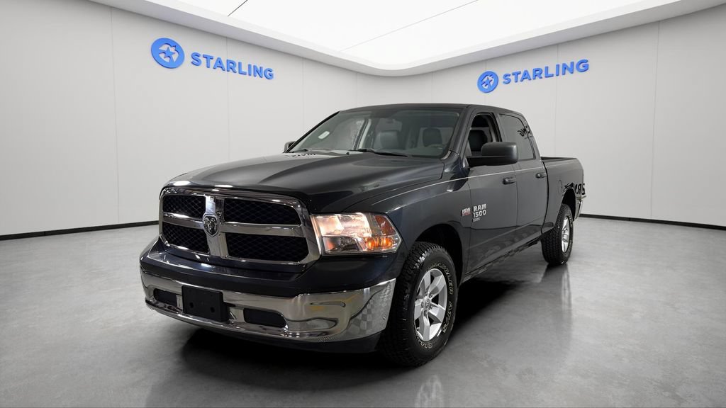 Used 2019 RAM 1500 Classic SLT AWD/4WD image 16