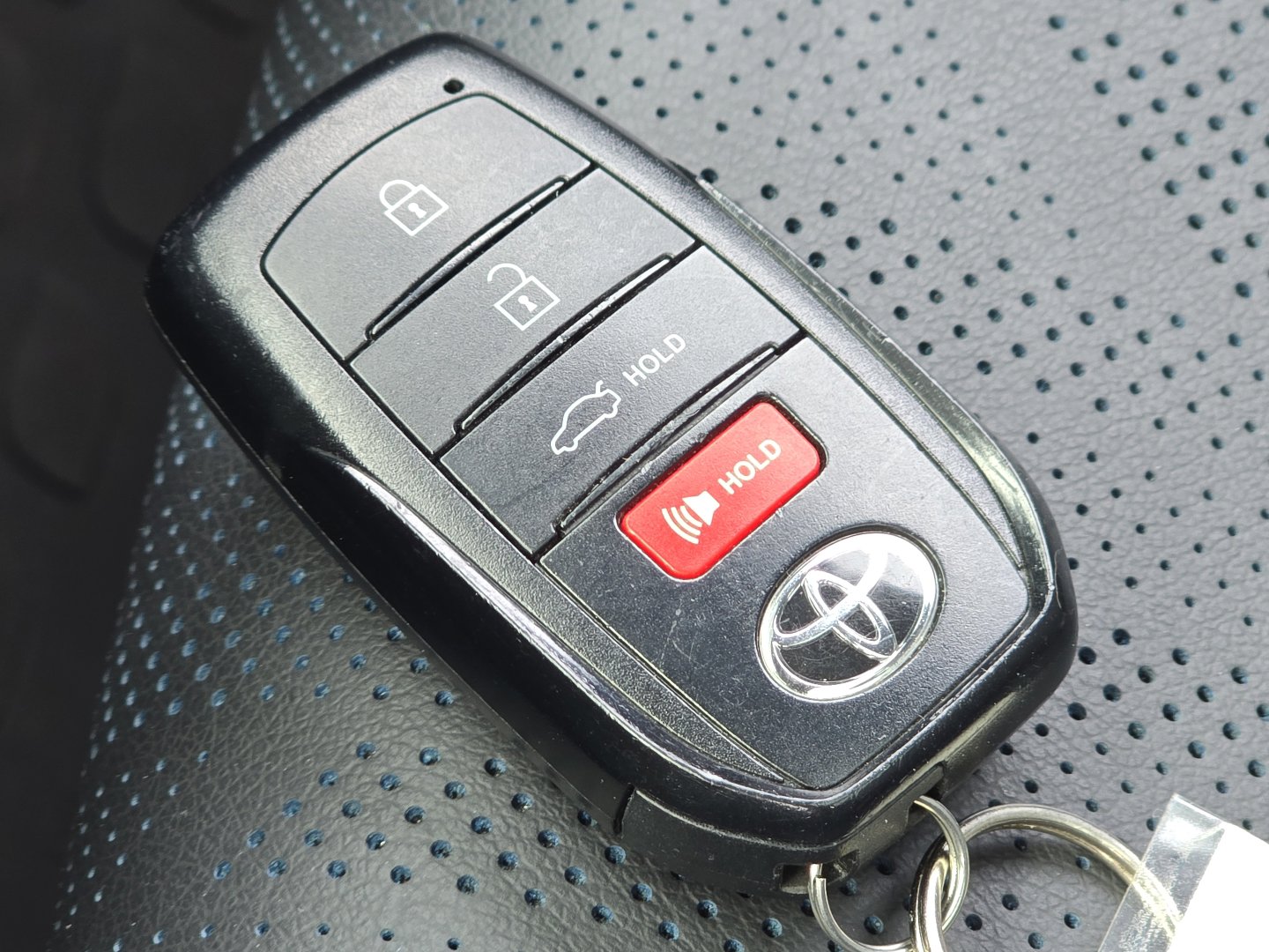 Used 2025 Toyota Camry XSE image 40