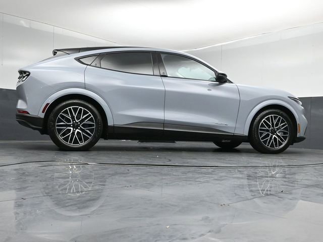 Certified 2025 Ford Mustang Mach-E Premium AWD/4WD image 37