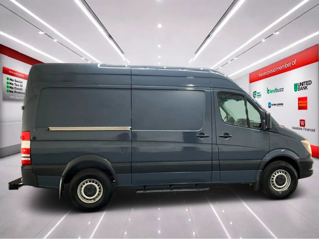 Used 2018 Mercedes-Benz Sprinter 2500 image 8
