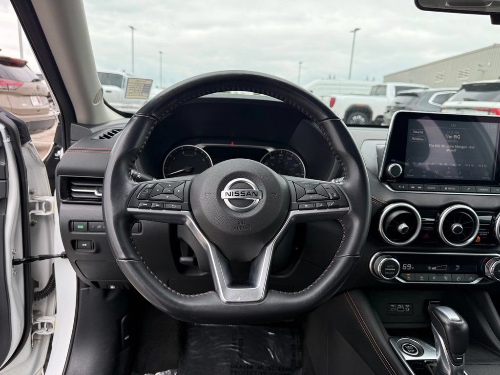Used 2021 Nissan Sentra SR FWD image 14