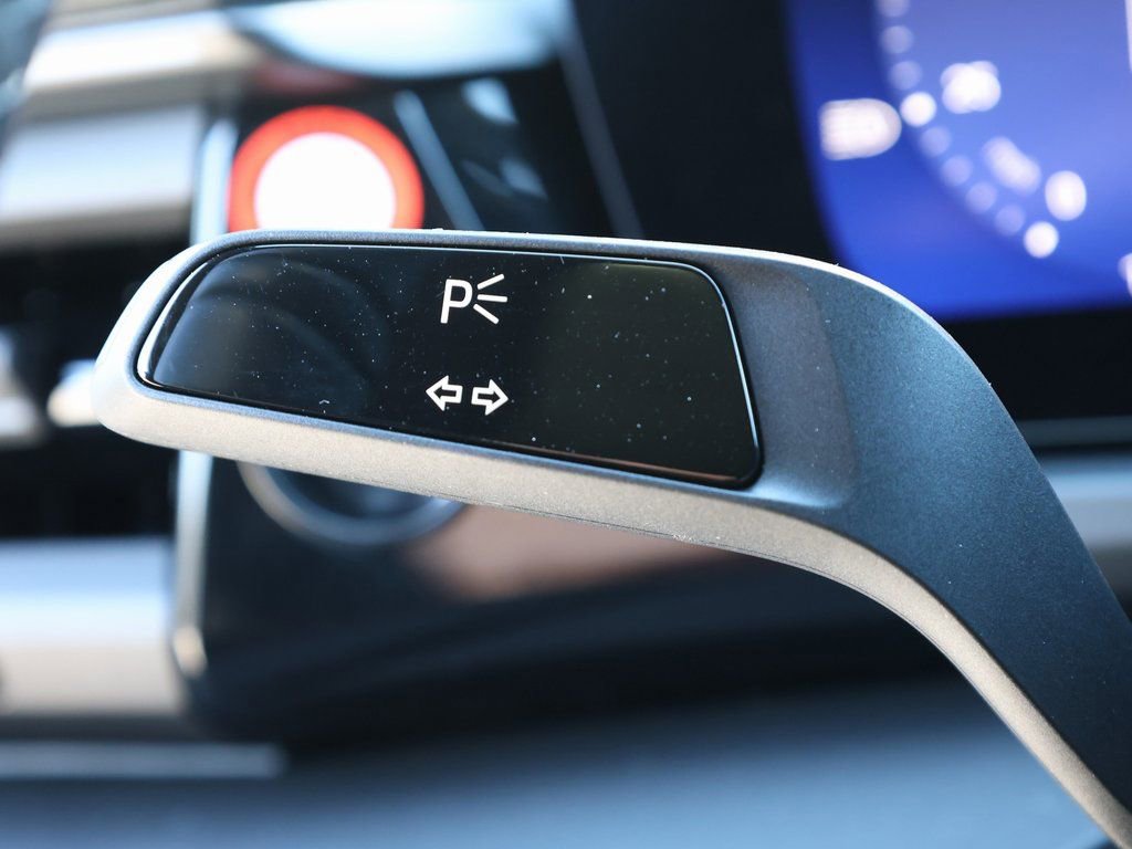 Used 2025 Porsche Macan Turbo Electric image 42