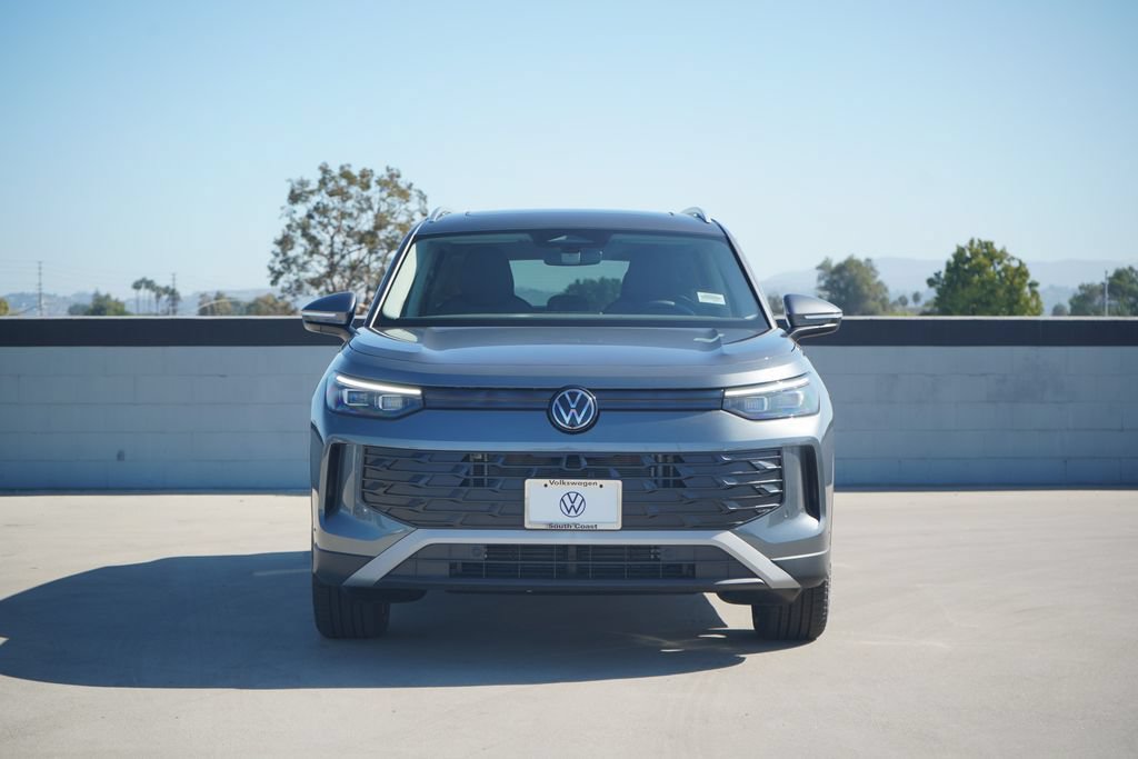 New 2026 Volkswagen Tiguan SE FWD image 5