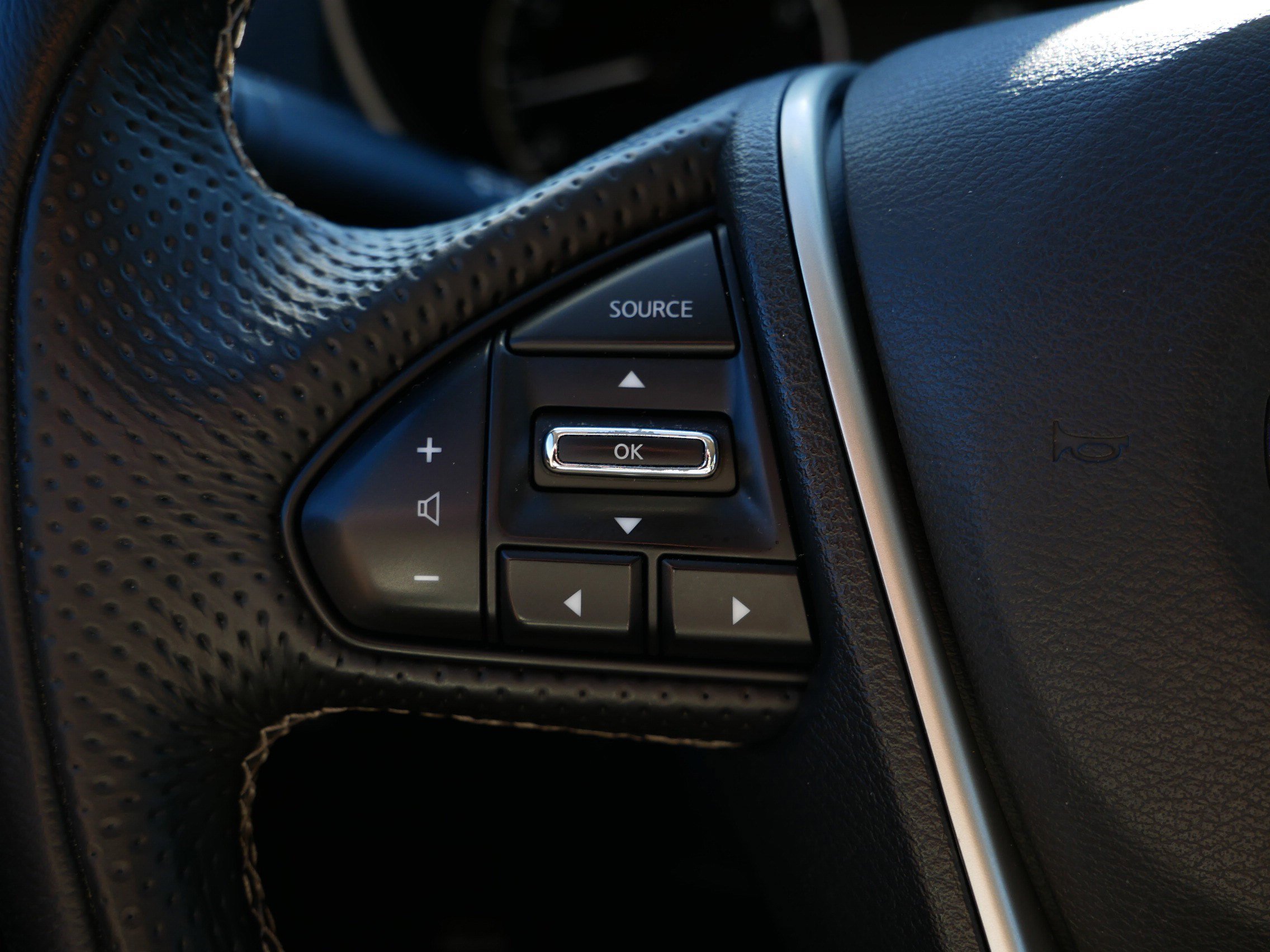 Used 2019 Nissan Maxima 3.5 SV w/ Floor Mat Group image 28