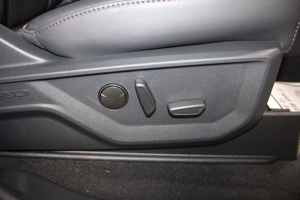 New 2025 Ford F250 Lariat w/ Lariat Ultimate Package image 29