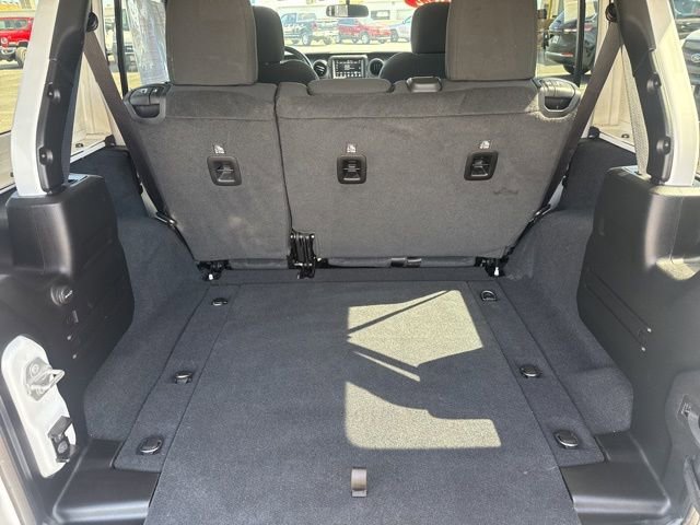 Certified 2022 Jeep Wrangler Unlimited Sport AWD/4WD image 27