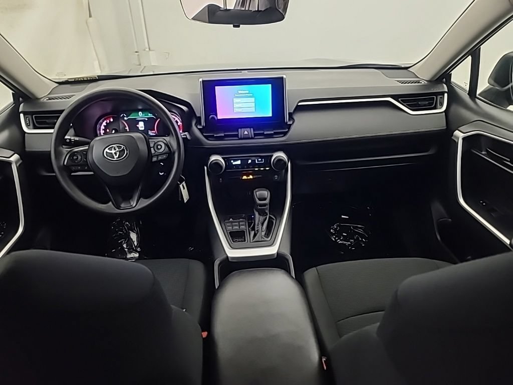 Used 2023 Toyota RAV4 LE AWD/4WD image 22