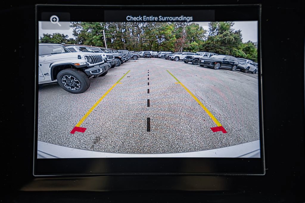 New 2025 Jeep Grand Cherokee Laredo X w/ Luxury Tech Group I image 38