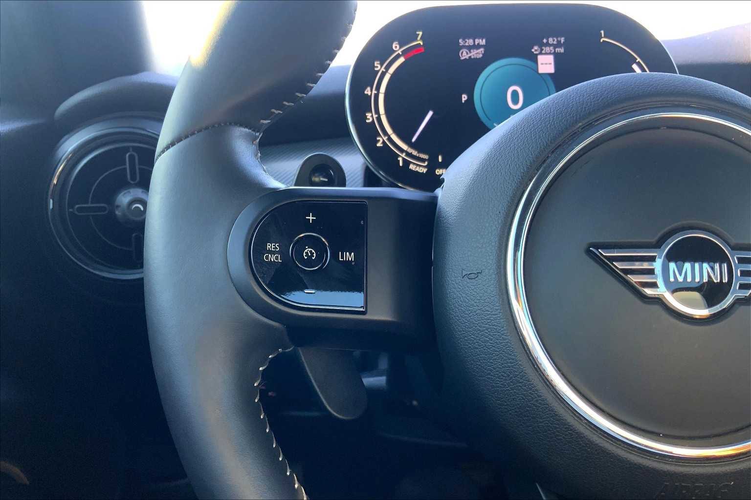 Used 2023 MINI Cooper S image 18