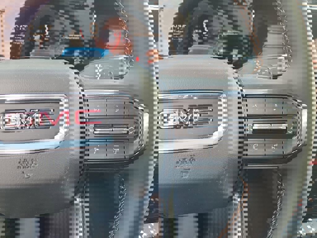 New 2026 GMC Acadia AT4 w/ Super Cruise Package image 14