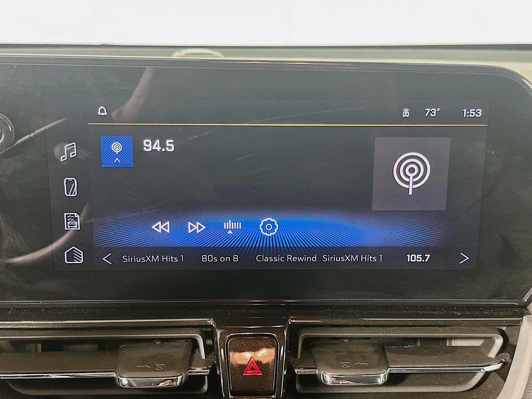 Used 2025 Chevrolet TrailBlazer LT AWD/4WD image 19