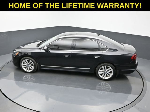 Used 2017 Volkswagen Passat 1.8T SEL Premium image 58