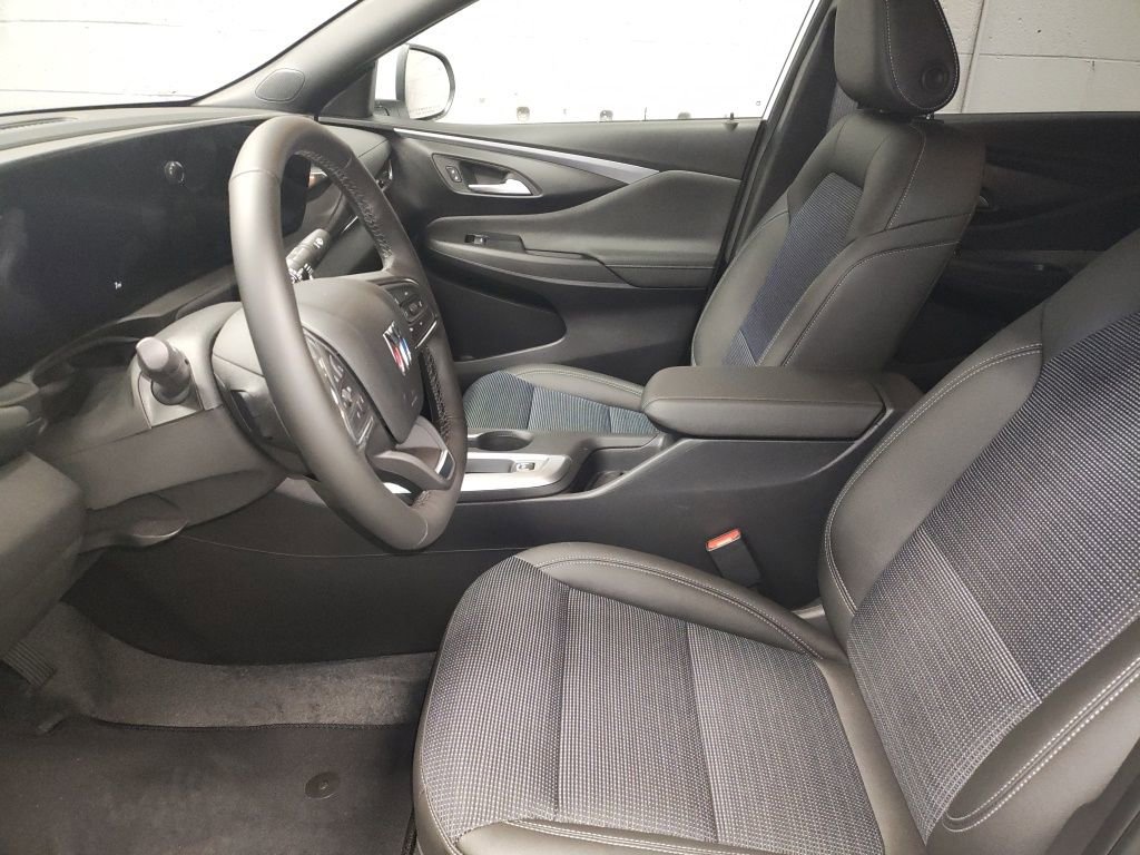 New 2026 Buick Envista Sport Touring w/ Convenience I Package FWD image 24
