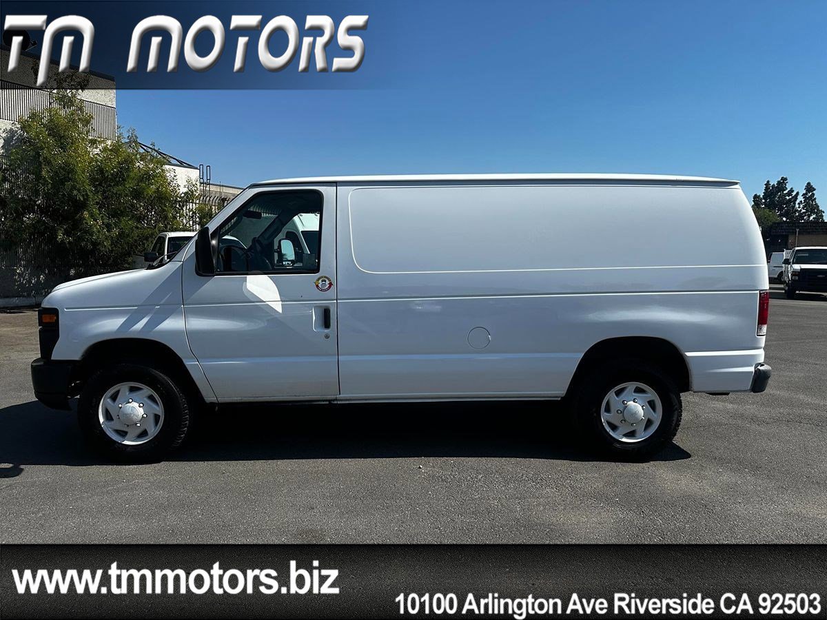 Used 2008 Ford E-350 and Econoline 350 Super Duty RWD image 3
