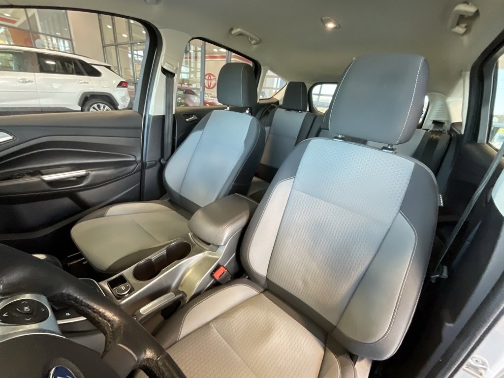 Used 2017 Ford C-MAX SE w/ Equipment Group 201A image 10