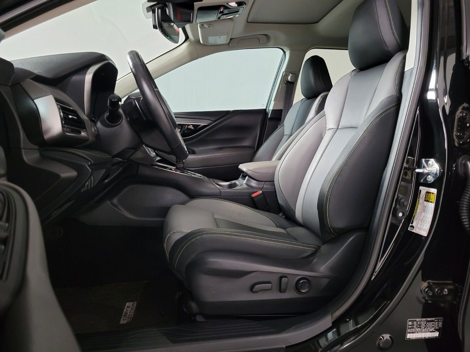 Certified 2025 Subaru Outback Onyx Edition image 13