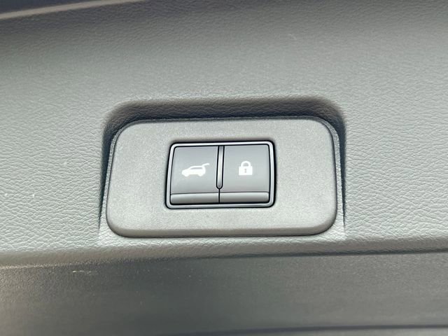 Used 2025 Nissan Rogue SL w/ Tech Package AWD/4WD image 38