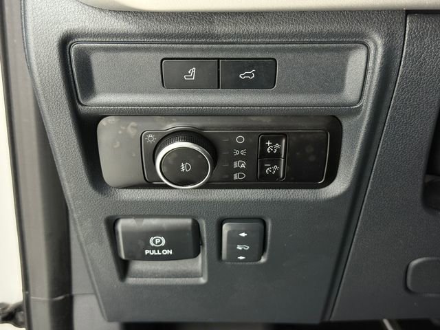 Used 2023 Ford Expedition XLT RWD image 11