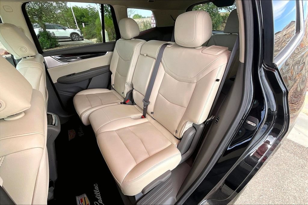 Used 2024 Cadillac XT6 Premium Luxury FWD image 26
