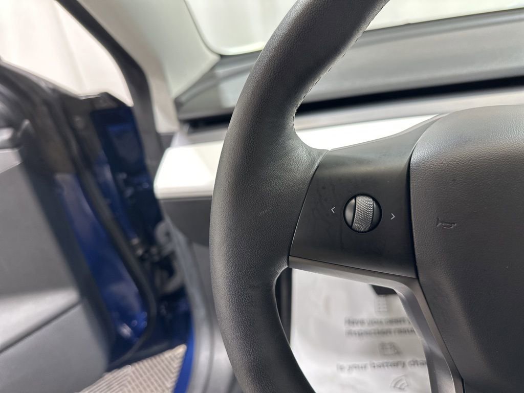 Used 2022 Tesla Model 3 Long Range image 28