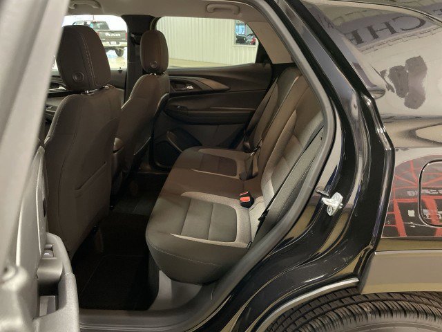 Used 2025 Chevrolet TrailBlazer LT AWD/4WD image 22