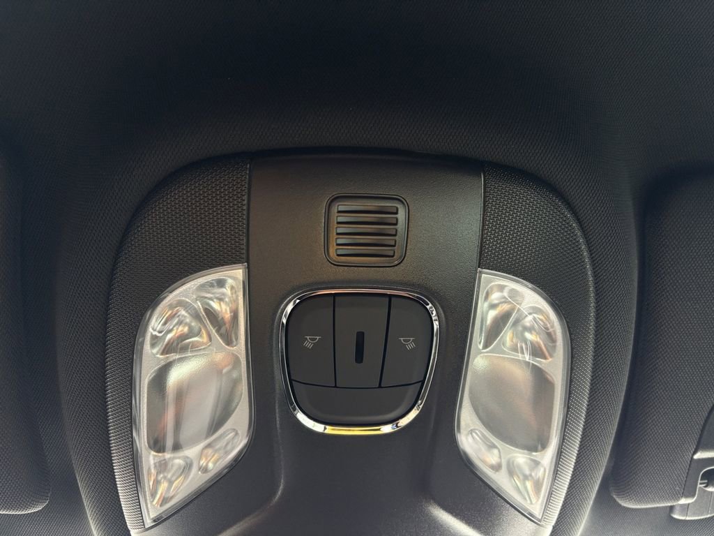 New 2026 Jeep Compass Latitude image 27