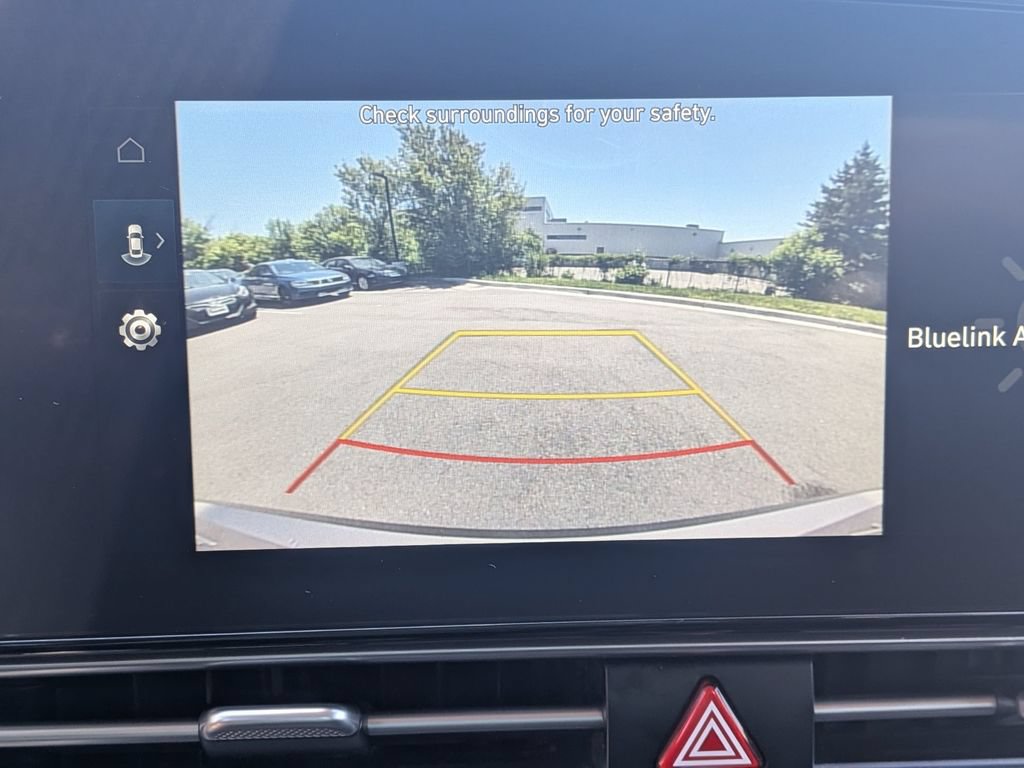 Certified 2024 Hyundai Elantra SEL FWD image 22