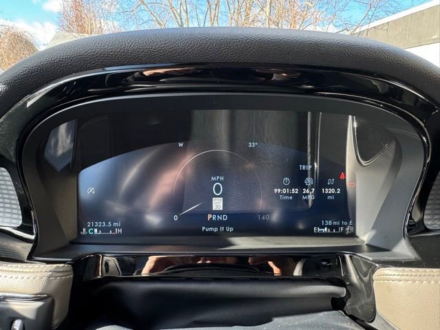 Used 2023 Lincoln Corsair AWD w/ Equipment Group 101A image 14