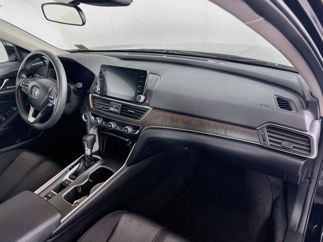 Used 2018 Honda Accord EX image 30