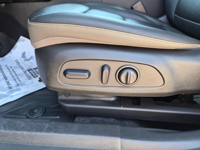 Used 2025 Chevrolet Trax ACTIV w/ Driver Confidence Package FWD image 15
