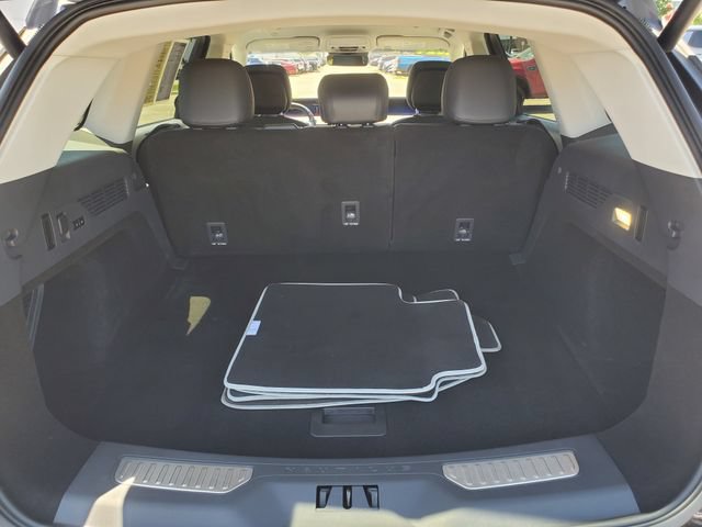 Certified 2024 Lincoln Nautilus Premier AWD/4WD image 29