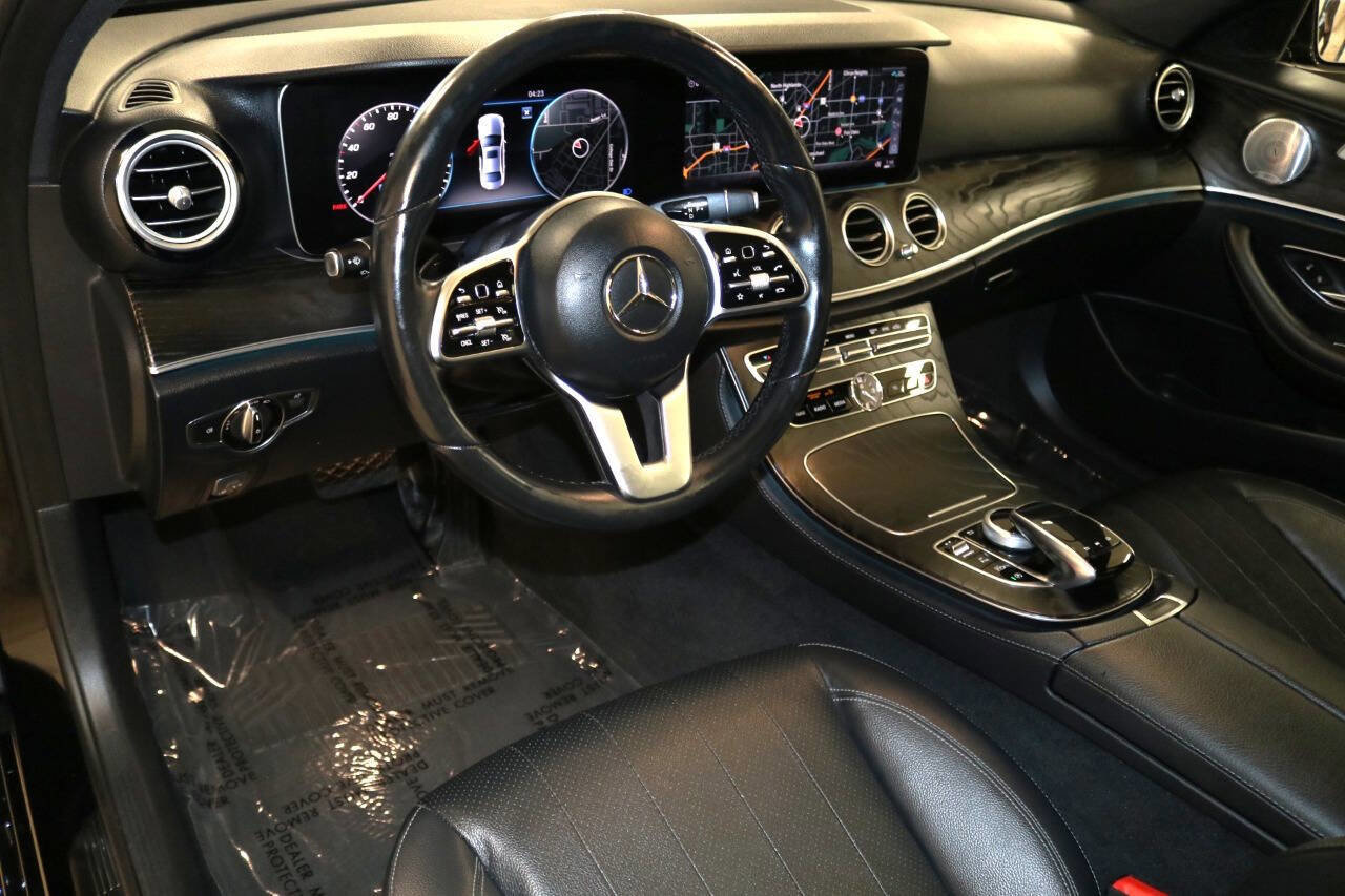 Used 2020 Mercedes-Benz E 350 Sedan image 12