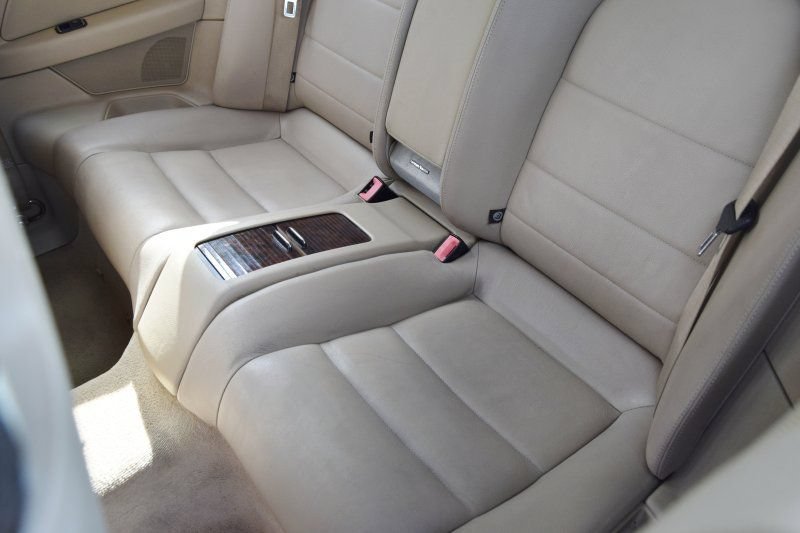 Used 2011 Mercedes-Benz E 550 Cabriolet image 32