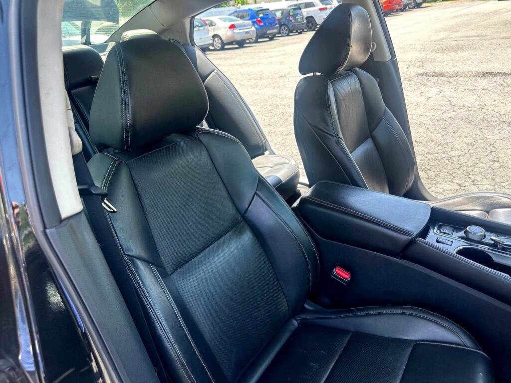 Used 2018 Nissan Maxima 3.5 SV image 36