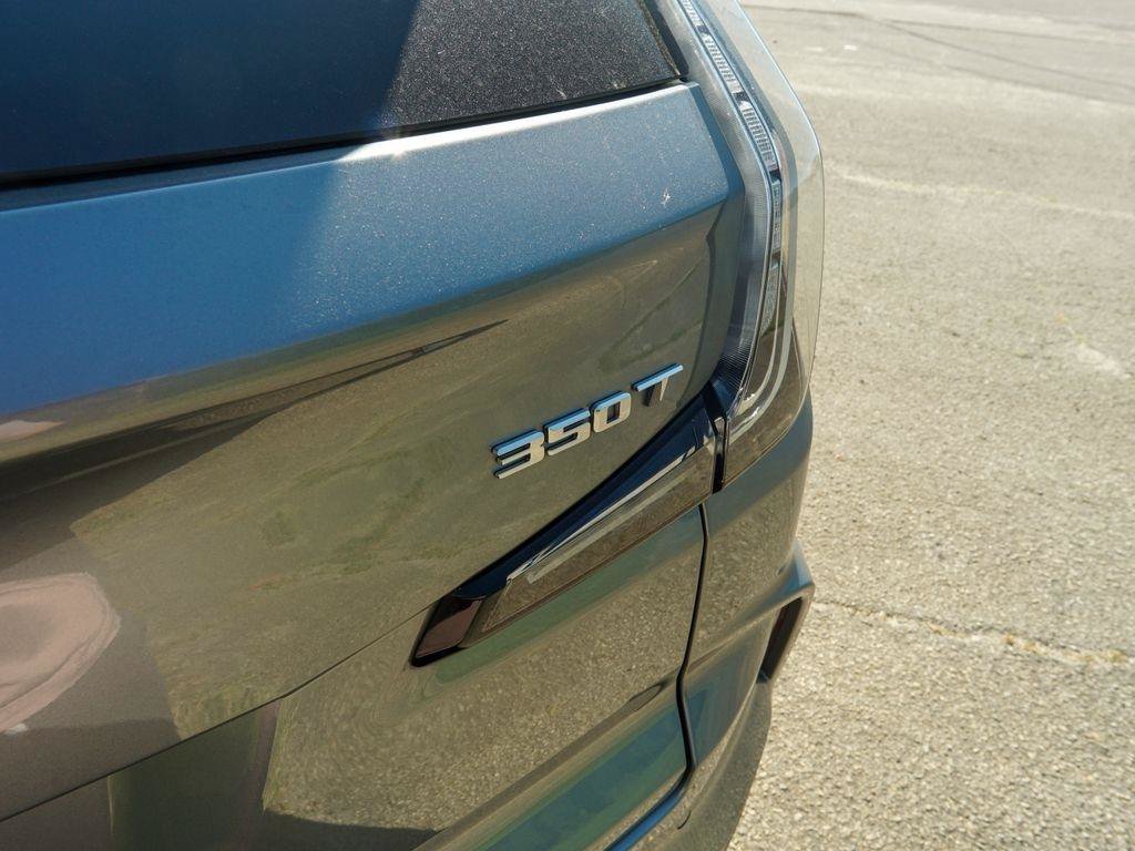 Used 2024 Cadillac XT4 Sport FWD image 9