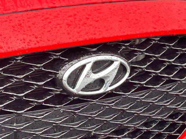 Used 2020 Hyundai Veloster Turbo FWD image 10