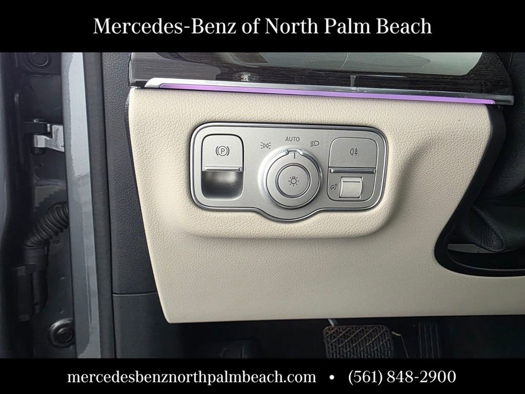 Used 2025 Mercedes-Benz GLE 350 4MATIC image 25