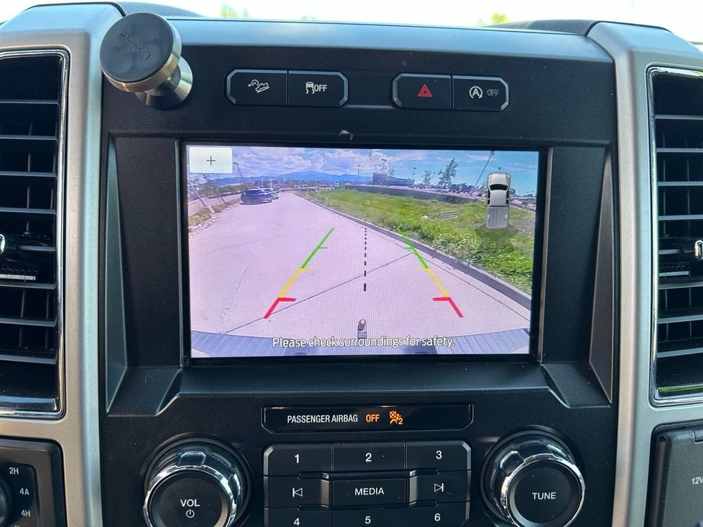 Used 2019 Ford F150 Lariat AWD/4WD image 17