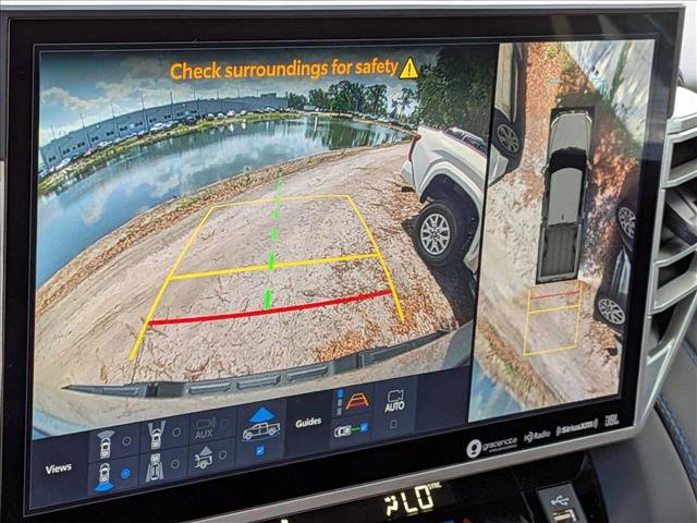 Used 2023 Toyota Tundra Platinum image 7
