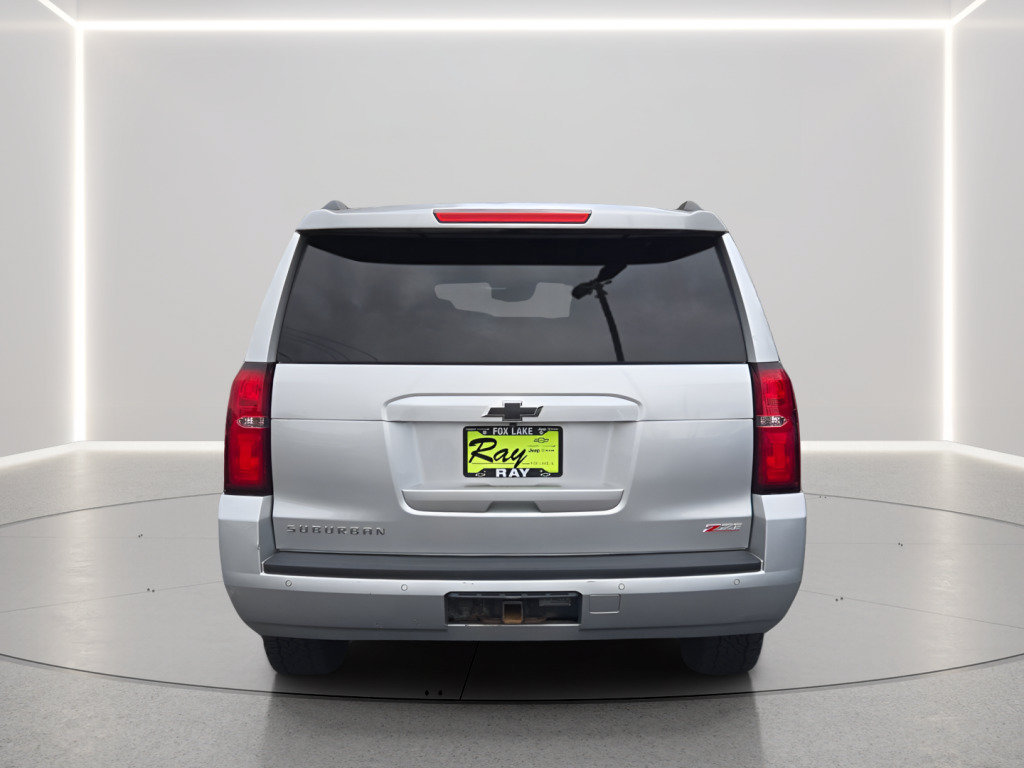 Used 2018 Chevrolet Suburban LT w/ Luxury Package AWD/4WD image 16
