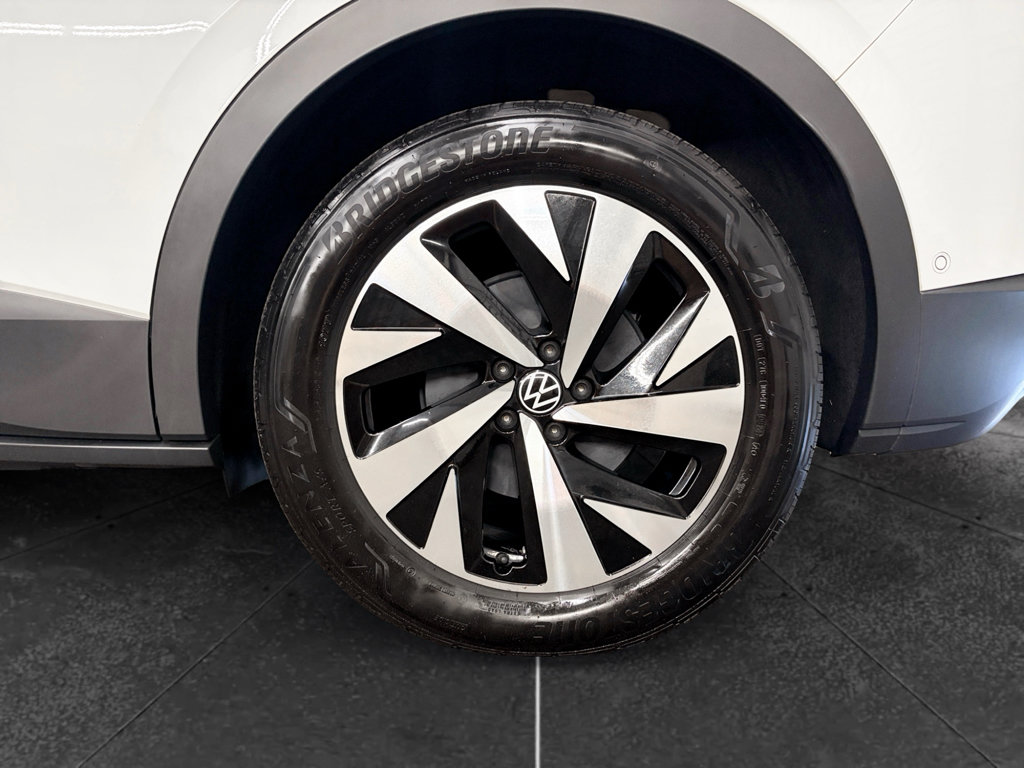 Used 2023 Volkswagen ID.4 Pro AWD/4WD image 31
