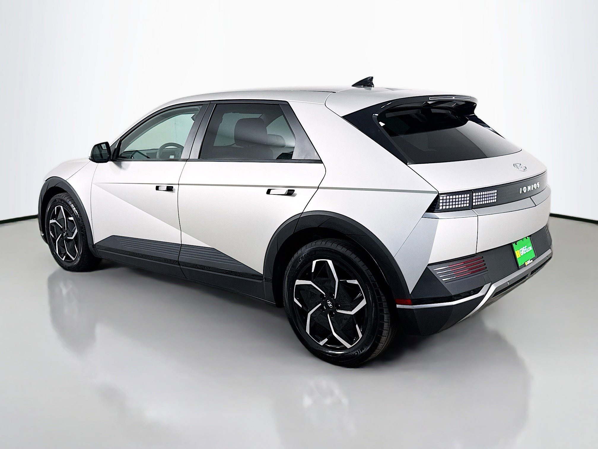 Used 2023 Hyundai Ioniq 5 SEL image 7