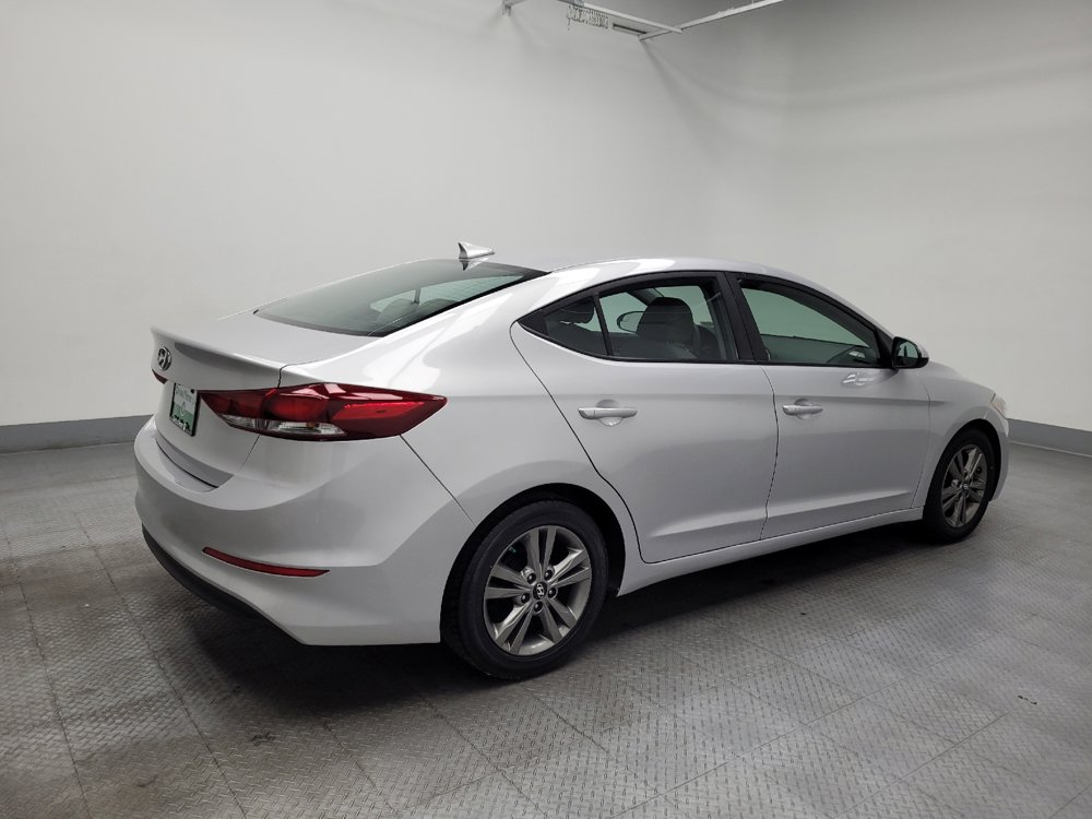 Used 2017 Hyundai Elantra SE image 10